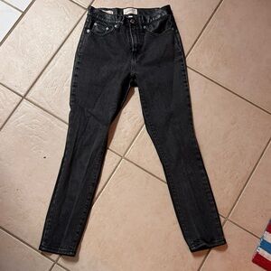 Universal Thread Women's Black Skinny Jeans